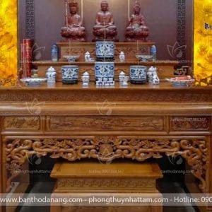 Bàn thờ gỗ Gõ