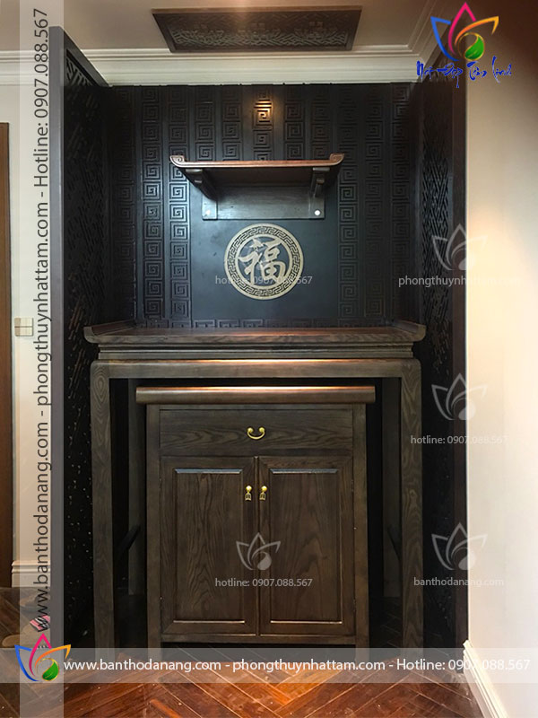 Bàn thờ chung cư hiện đại