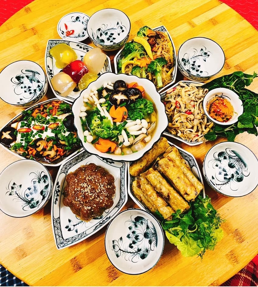 Mâm cơm cúng ngày mùng 1 Tết Nguyên Đán có những gì?